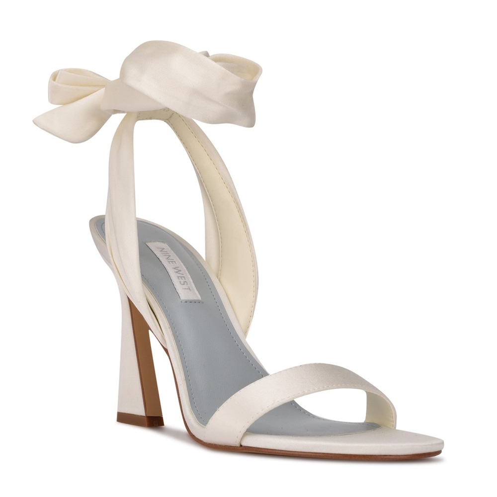 BRAND NEW viral Nine West white satin Kelsie Ankle Wrapped Heeled Sandals